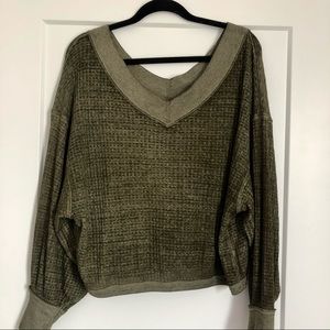 🐸FREE PEOPLE🐸 SLOUCHY GREEN THERMAL